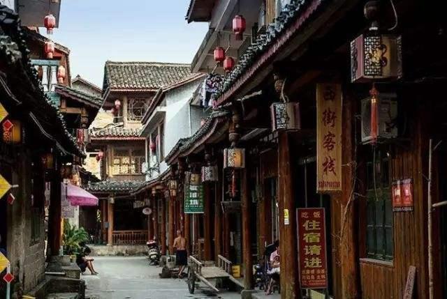 近日 山西太原。“你结婚我随礼，我结婚你不理”，女子霸气向研究生同学讨回500元结婚份子钱